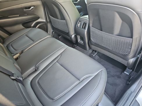Used 2023 Hyundai Tucson SEL w/ Convenience Package AWD/4WD image 11