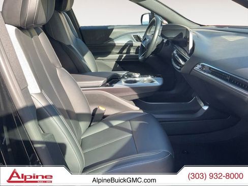 Certified 2024 Cadillac Lyriq Tech w/ Driver Assist Package AWD/4WD image 15