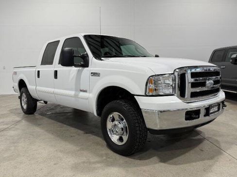 Used 2007 Ford F250 Lariat image 5