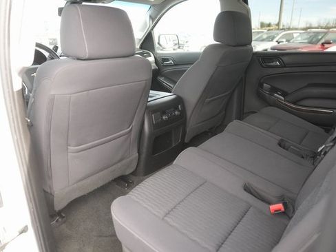 Used 2018 Chevrolet Suburban LS image 11