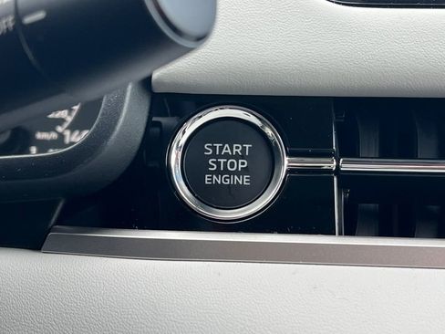 New 2026 Mitsubishi Outlander SE FWD image 24