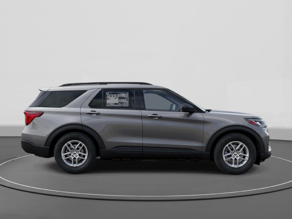New 2027 Ford Explorer Active RWD image 5