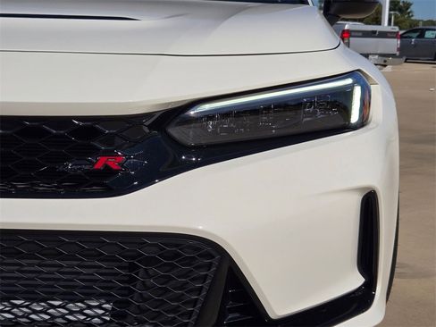 Used 2024 Honda Civic Type R image 32