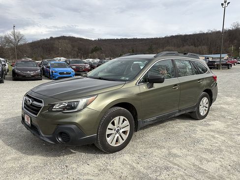 Used 2018 Subaru Outback 2.5i image 5