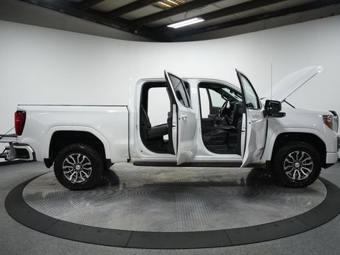 Used 2021 GMC Sierra 1500 AT4 w/ AT4 Premium Package image 10