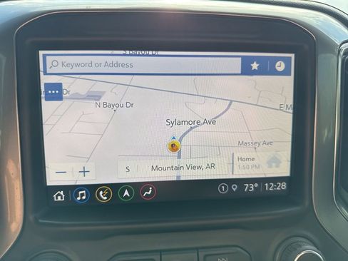 Used 2022 Chevrolet Silverado 2500 LTZ w/ LTZ Plus Package image 13