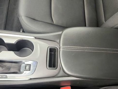 Used 2024 Chevrolet Malibu LT image 14