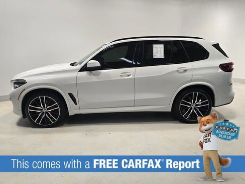 Used 2023 BMW X5 sDrive40i w/ M Sport Package RWD image 2