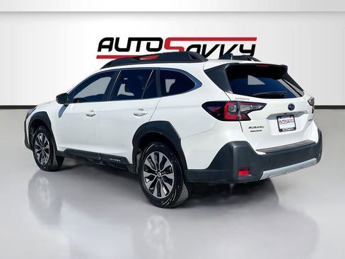 Used 2024 Subaru Outback Limited AWD/4WD image 5