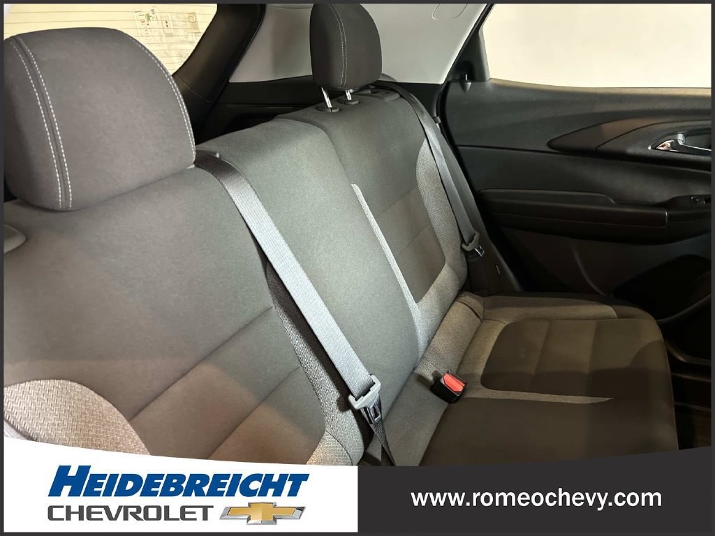 Used 2021 Chevrolet TrailBlazer LT w/ Sun and Liftgate Package FWD image 35