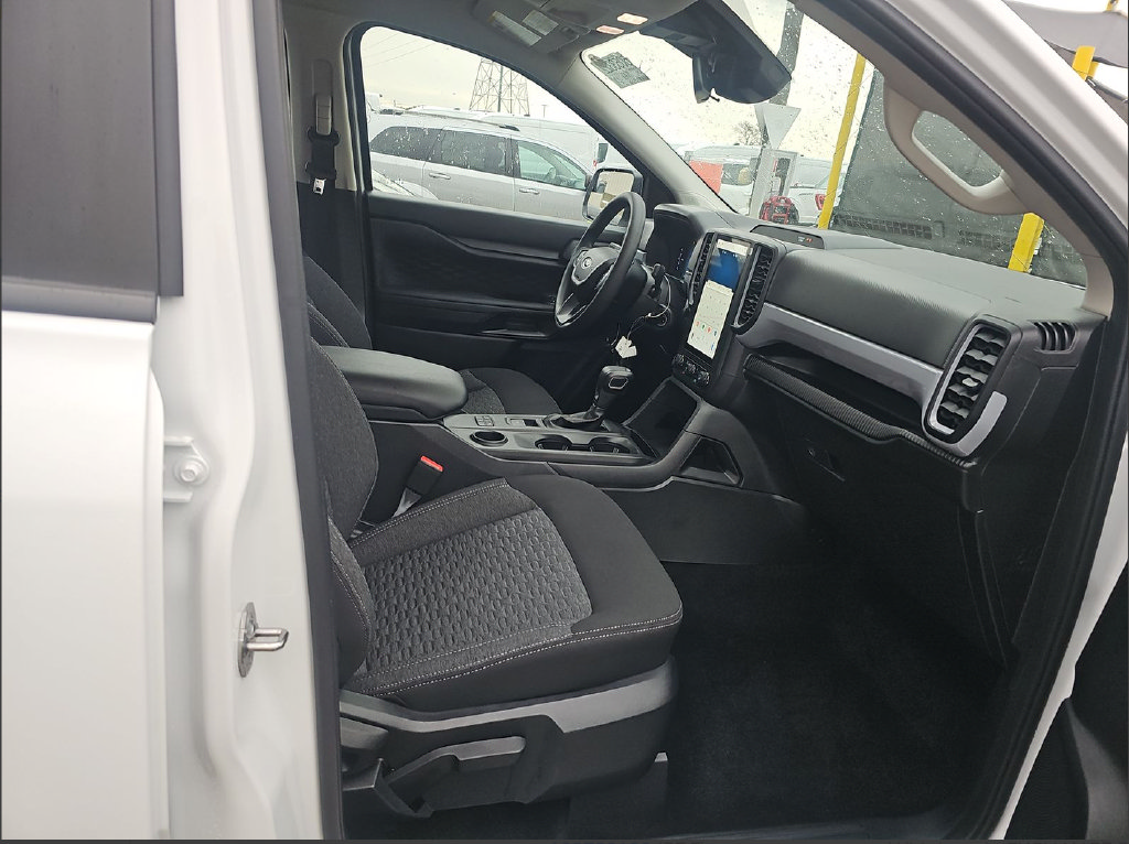 Used 2025 Ford Ranger XL w/ Trailer Tow Package RWD image 16