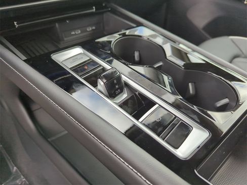 New 2026 Volkswagen Atlas SEL Premium R-Line image 41