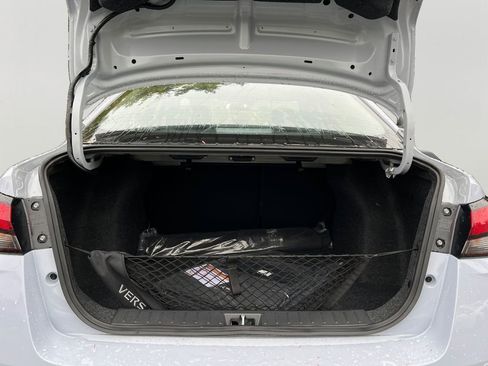 Used 2025 Nissan Versa SV w/ Trunk Package image 11