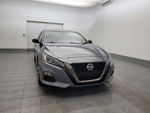 Used 2022 Nissan Altima 2.5 SR image 14