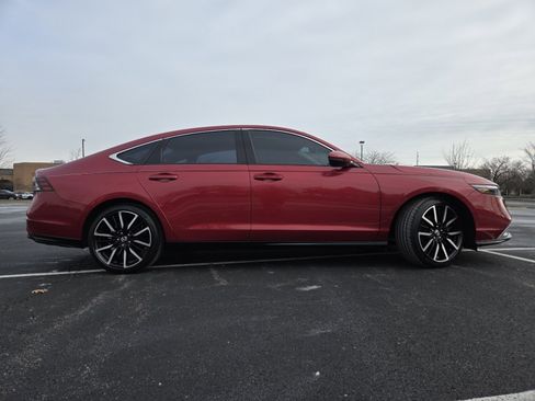 Certified 2024 Honda Accord Touring image 20