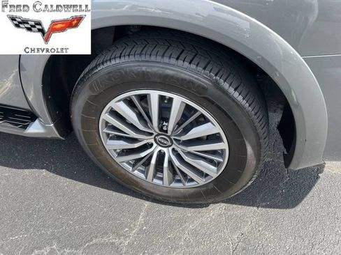 Used 2023 Nissan Armada SL RWD image 38