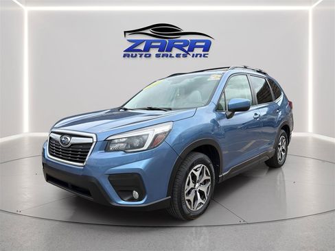 Used 2021 Subaru Forester Premium AWD/4WD image 3
