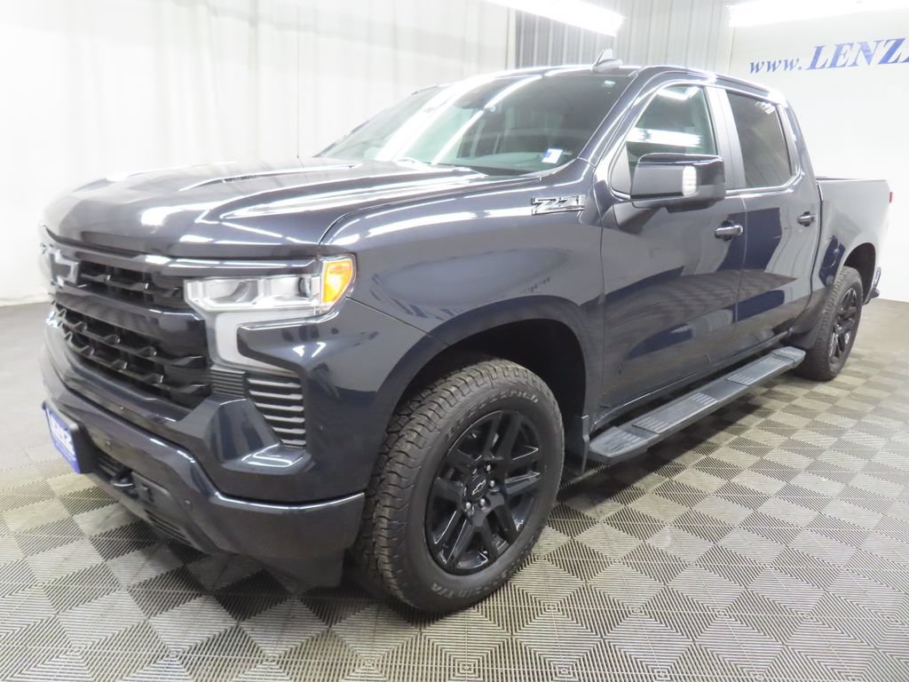 Used 2024 Chevrolet Silverado 1500 RST AWD/4WD image 6