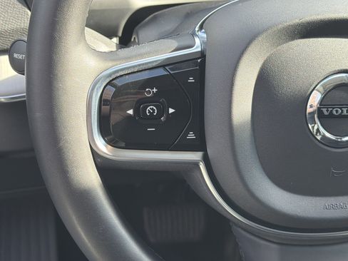 Certified 2024 Volvo XC90 B5 Core w/ Climate Package image 19