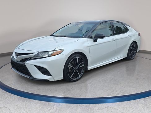 Used 2018 Toyota Camry XSE w/ Audio Package FWD image 1