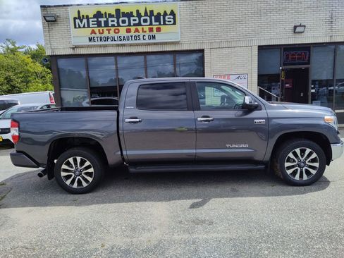 Used 2021 Toyota Tundra Limited image 9