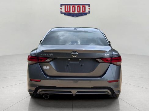 Used 2023 Nissan Sentra SR FWD image 3