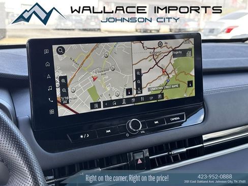 Used 2025 Mitsubishi Outlander AWD image 24