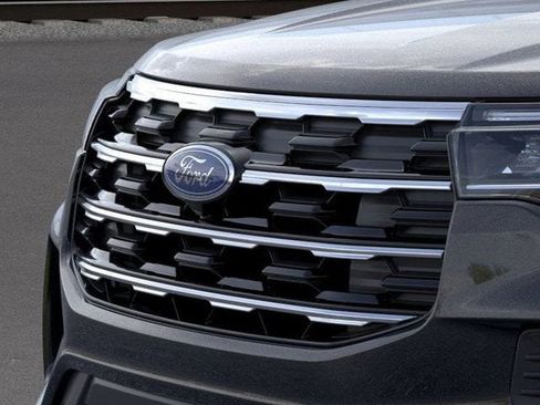 New 2026 Ford Explorer Active image 47