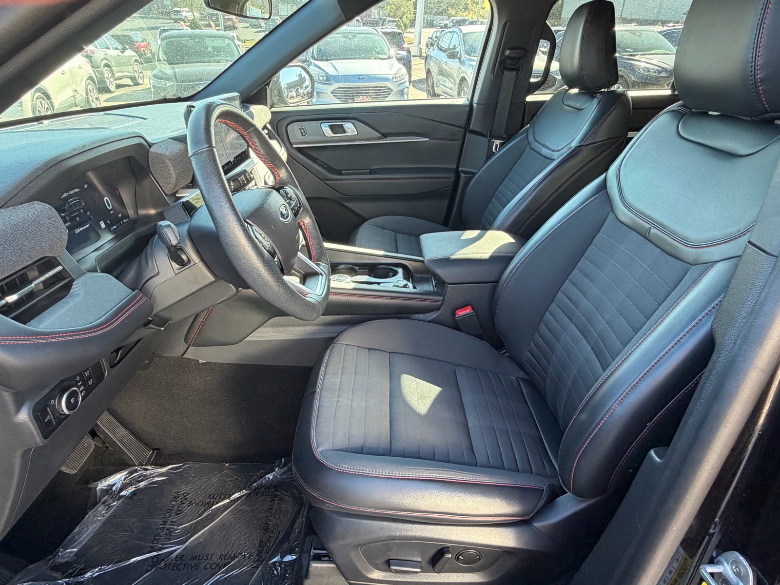 Used 2025 Ford Explorer ST-Line AWD/4WD image 24