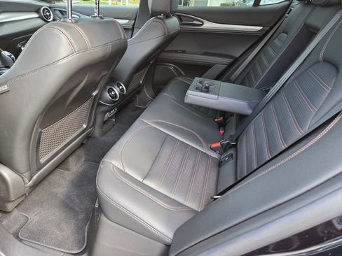 New 2025 Alfa Romeo Stelvio Sprint image 21