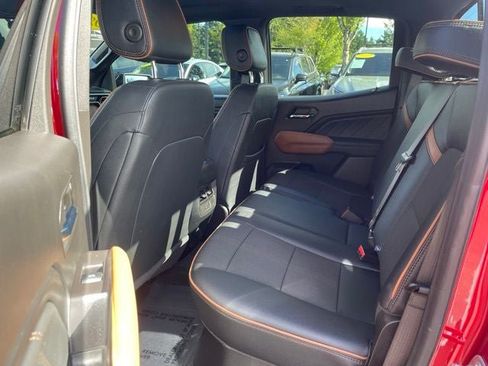 Used 2024 GMC Canyon AT4 w/ Technology Package AWD/4WD image 14
