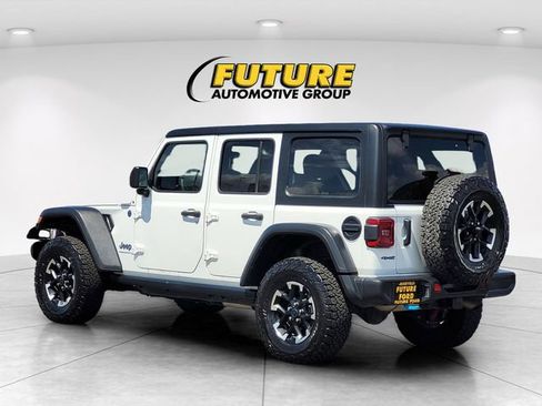 Used 2024 Jeep Wrangler Unlimited Rubicon 4xe AWD/4WD image 7