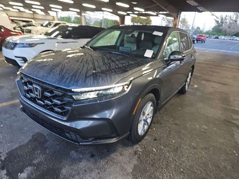 Used 2024 Honda CR-V EX image 2