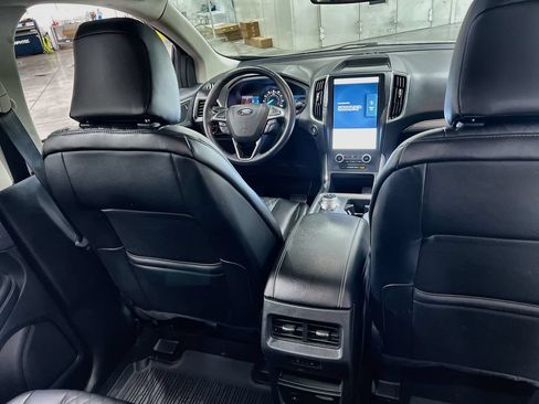 Used 2023 Ford Edge Titanium w/ Equipment Group 301A AWD/4WD image 20