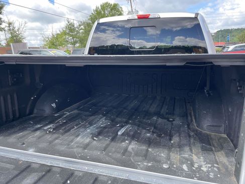 Used 2018 Ford F150 XLT w/ Equipment Group 302A Luxury AWD/4WD image 28