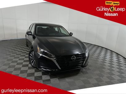 Used 2024 Nissan Altima 2.5 SV