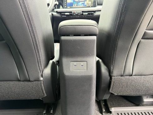 Certified 2025 Nissan Kicks SR w/ SR Premium Package image 25