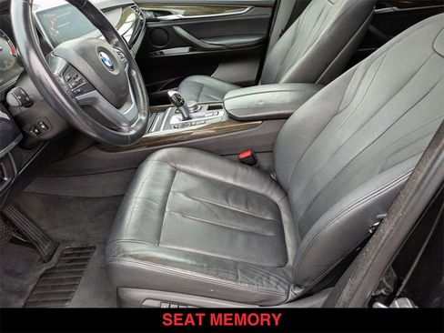 Used 2015 BMW X5 xDrive35d image 3