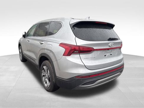 Used 2023 Hyundai Santa Fe SE image 4