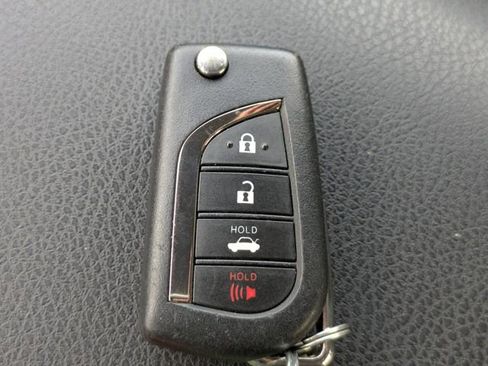 Used 2023 Toyota Camry LE image 30