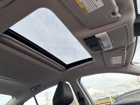 Used 2024 Nissan Altima 2.5 SV w/ SV Premium Package image 22