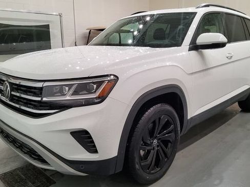 Used 2022 Volkswagen Atlas SE AWD/4WD image 3