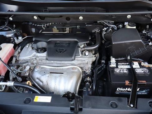 Used 2017 Toyota RAV4 Limited AWD/4WD image 40