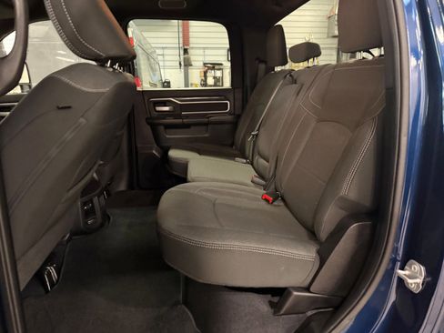 Certified 2024 RAM 2500 Big Horn w/ Sport Appearance Package AWD/4WD image 35
