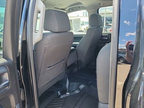 Used 2019 GMC Sierra 1500 SLE w/ Black Pack AWD/4WD image 13