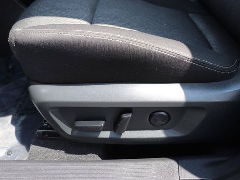 Used 2026 Nissan Rogue SV AWD/4WD image 46