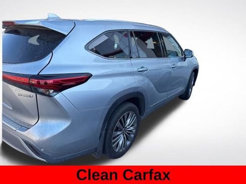 Used 2020 Toyota Highlander Platinum image 4