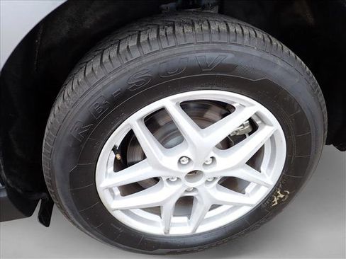 Used 2022 Ford Edge SEL image 7