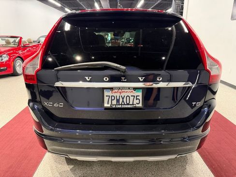 Used 2016 Volvo XC60 T5 Platinum FWD image 12