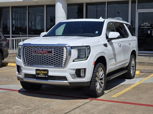 Used 2021 GMC Yukon Denali w/ Advanced Technology Package RWD image 2
